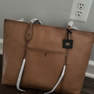 Freya Tote Beige